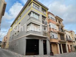 Flat, 130 m², near bus and train, Calle del Pou