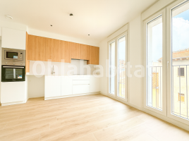 Dúplex, 100 m², seminou