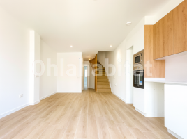 Dúplex, 100 m², seminou