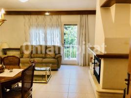 (unifamiliar adossada), 283 m²