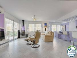 Casa (chalet / torre), 299 m², Calle de la Punta del Nord, 10