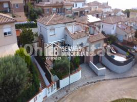 Casa (unifamiliar adossada), 183 m², prop de bus i tren