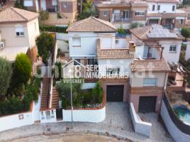 Casa (unifamiliar adossada), 183 m², prop de bus i tren