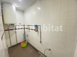 Local comercial, 252 m², Calle d'Olesa