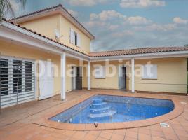 (unifamiliar aïllada), 249 m², presque neuf, Calle Dipòsit