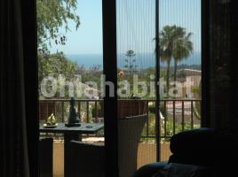Casa (xalet / torre), 400 m², Calle Viena