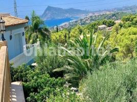 Casa (xalet / torre), 400 m², Avenida Principal