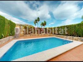 Casa (xalet / torre), 240 m², Calle Sarset