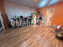 Business premises, 70 m², Zona