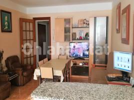 Casa (unifamiliar adosada), 293 m², cerca de bus y tren, Calle Sant Josep