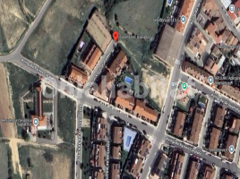 Casa (unifamiliar adossada), 305 m², Calle Enric Granados