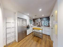 Piso, 254 m², cerca de bus y tren, Ronda del General Mitre