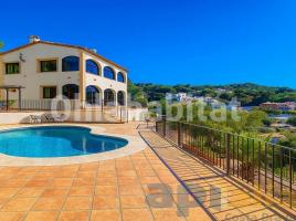 Casa (xalet / torre), 197 m², Calle Balears