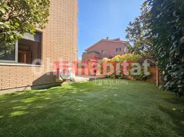 Pis, 90 m², presque neuf