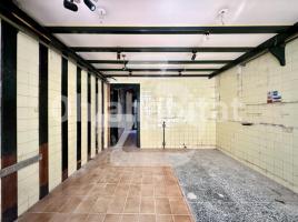 For rent business premises, 38 m², Calle del Parlament