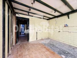 For rent business premises, 38 m², Calle del Parlament