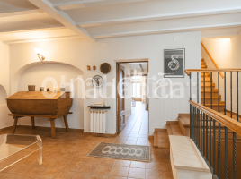  (unifamiliar adossada), 472 m²