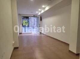 For rent business premises, 34 m², close to bus and metro, Calle del Mas Casanovas