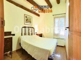 Houses (terraced house), 280 m², Calle Balaguer, 11