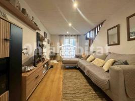 Casa (unifamiliar adossada), 229 m²