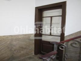 For rent business premises, 4 m², Calle de Cerdanyola