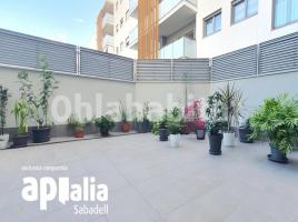 Flat, 67 m², almost new, Zona
