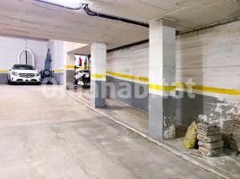 Parking, 10 m², Avenida Lluís Companys