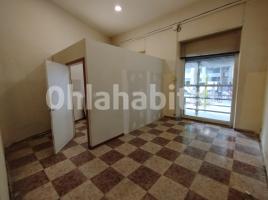 For rent business premises, 109 m², Calle del Consell de Cent