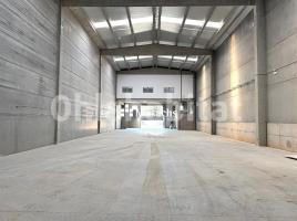Alquiler nave industrial, 810 m², Zona