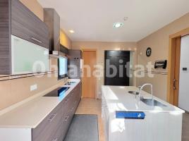 Alquiler Casa (unifamiliar aislada), 290 m², seminuevo