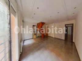 Dúplex, 195 m², cerca de bus y tren, seminuevo, Calle Giralda, 29