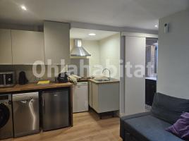 For rent flat, 35 m², Calle de Sant Josep Oriol