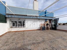 Attic, 112 m², Zona