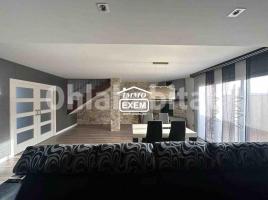 Casa (unifamiliar adossada), 324 m², seminou