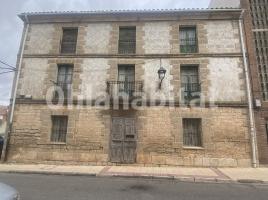 Casa (unifamiliar aislada), 398 m², Calle Medinillas