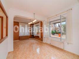 Piso, 260 m², cerca de bus y tren, Calle Sant Josep