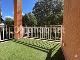 Dúplex, 136 m², prop de bus i tren