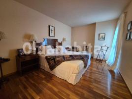 Apartament, 238 m², almost new