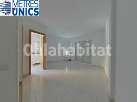 Casa (unifamiliar adossada), 120 m², prop de bus i tren, Calle Àngel Guimerà