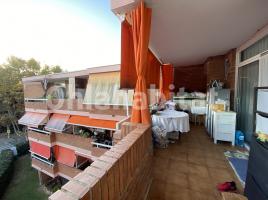 Apartament, 82 m², prop de bus i tren, Avenida 307