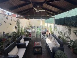 Casa (unifamiliar adosada), 186 m², seminuevo