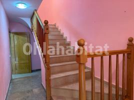 Lloguer Casa (unifamiliar adossada), 221 m², prop de bus i tren, seminou, Calle Angelines