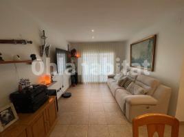 Casa (unifamiliar adossada), 224 m², seminou