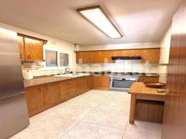 Pis, 110 m², prop de bus i tren, Avenida de Mas d'En Serra