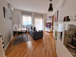 Pis, 105 m², seminou