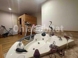 Dúplex, 188 m², seminou