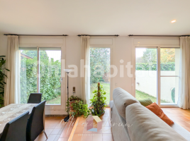  (unifamiliar adossada), 201 m²