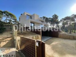 Nouvelle construction -  à, 250 m², nouveau