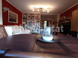 Piso, 94 m², Calle Girona