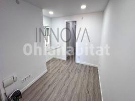 Piso, 53 m², cerca de bus y tren